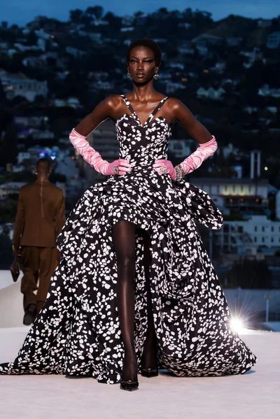 Look 63